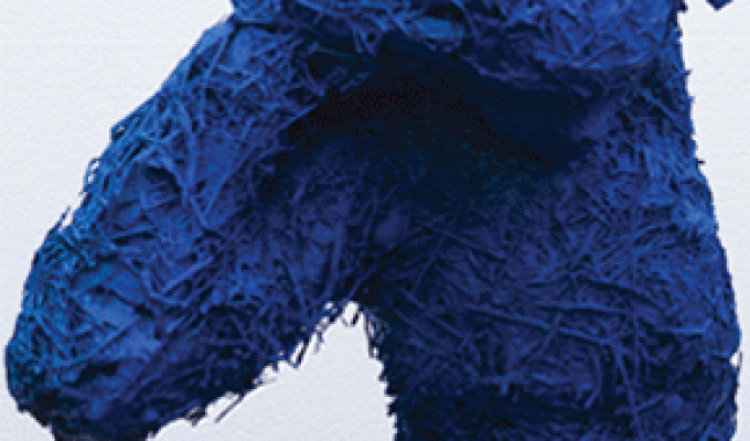 Art Review :: AZUL – PRIMARY BLUE MOOD