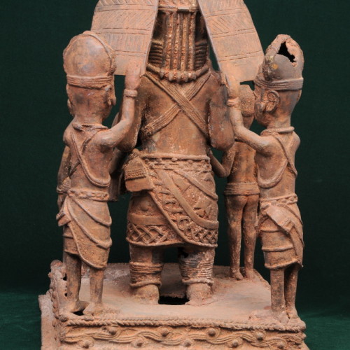 Nigerian chief with two sons and two servants (bronze) back full