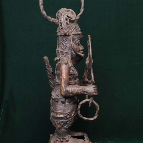 Soldier with sword, Yoroba, (bronze) left full