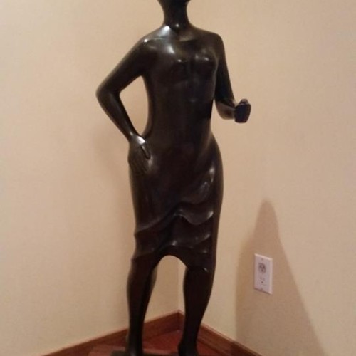 ElizabethCatlett_WomanWalking